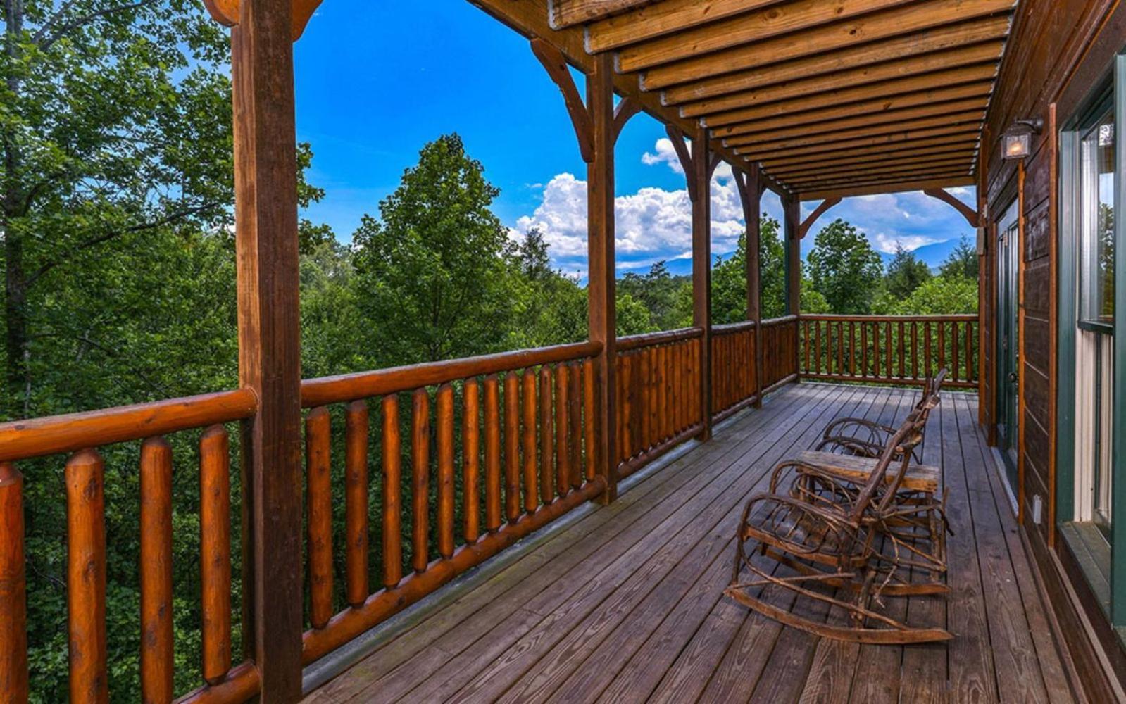Bearskin Lodge Gatlinburg Exterior photo