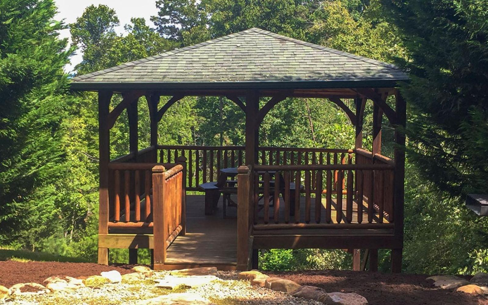Bearskin Lodge Gatlinburg Exterior photo