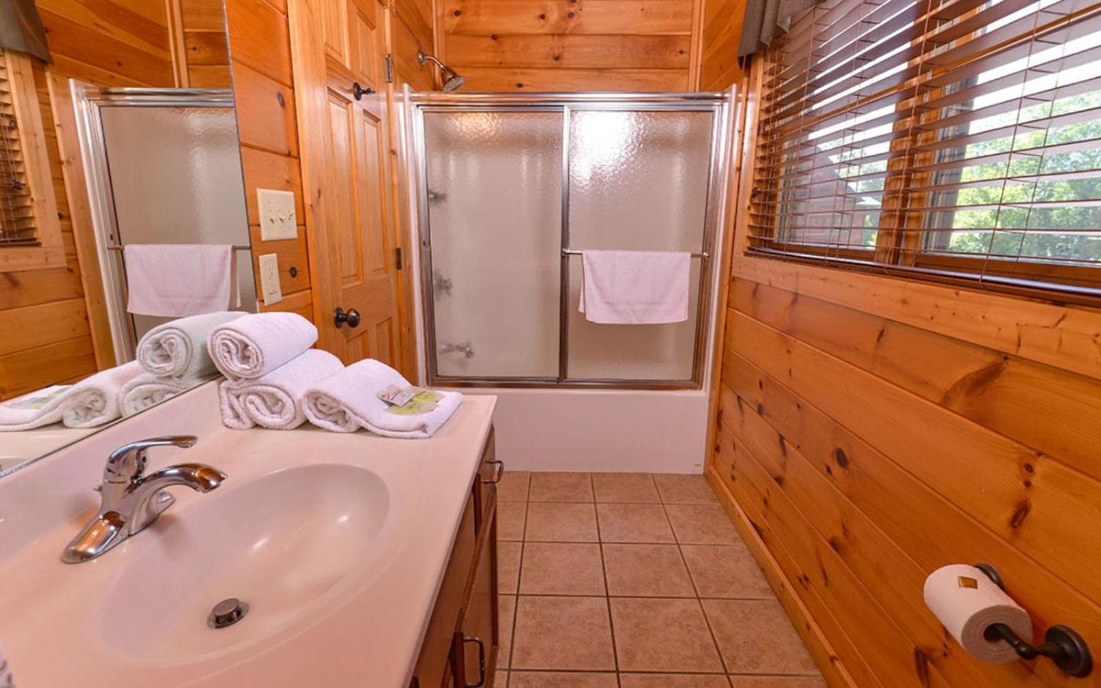 Bearskin Lodge Gatlinburg Exterior photo